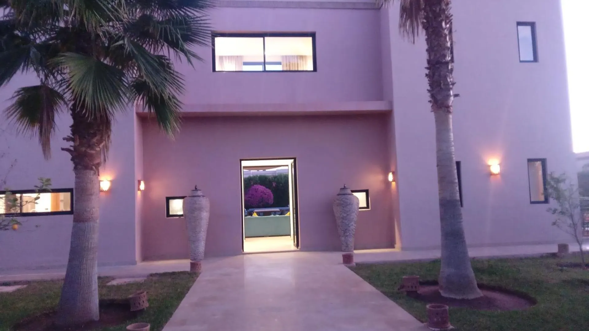 Villa Iris Marrakesh Apartment